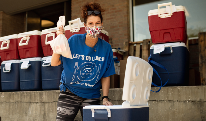 Five-Day Deliveries to Resume October 1! Sign Up to Deliver Meals on Wheels Today!