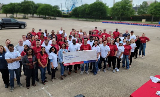 Bank of America Delivers Meals on Wheels